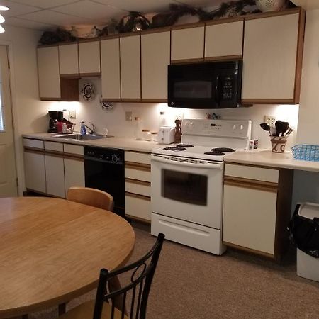 Virginia Lakeshor Motor Inn מראה חיצוני תמונה