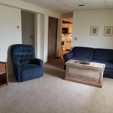 Virginia Lakeshor Motor Inn מראה חיצוני תמונה