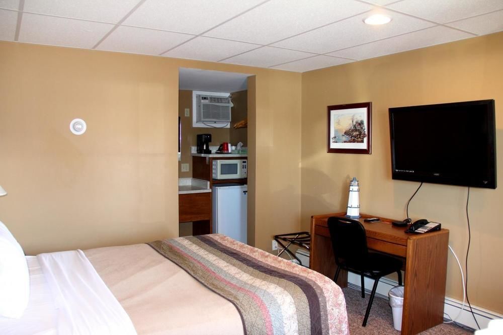 Virginia Lakeshor Motor Inn מראה חיצוני תמונה